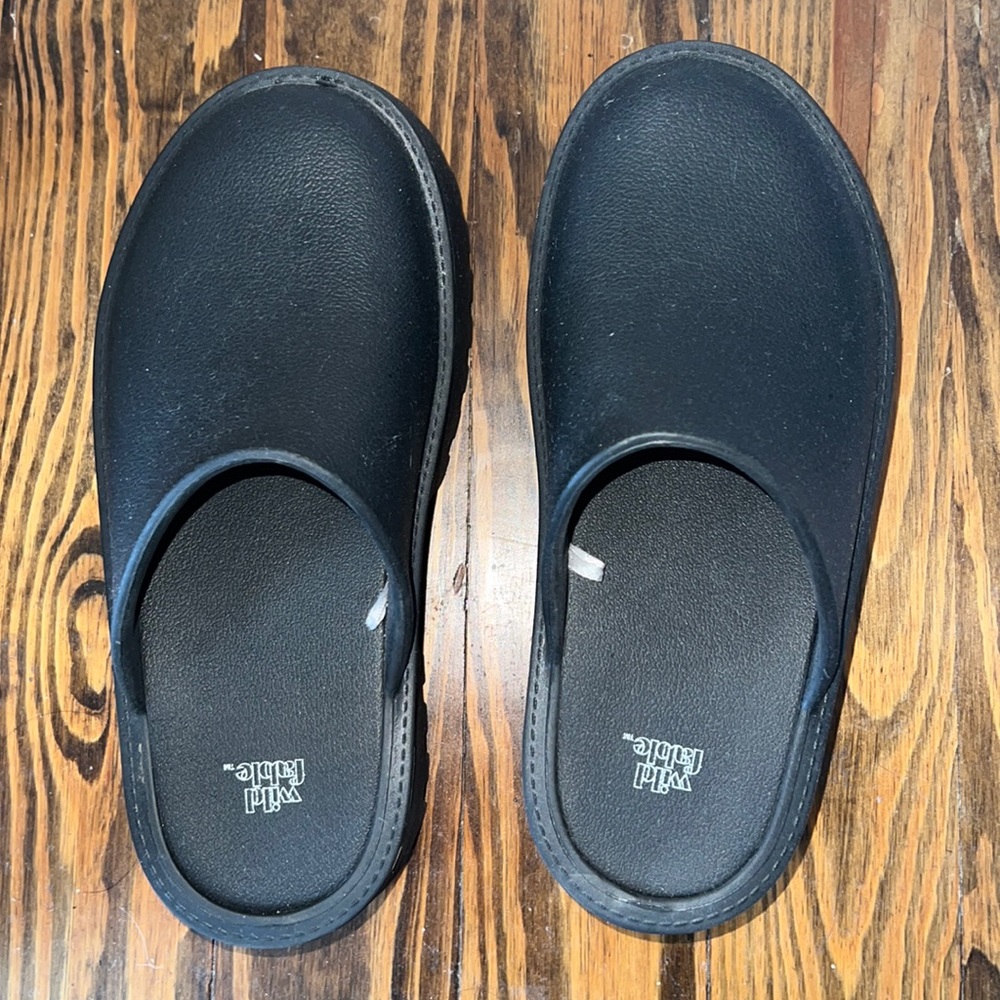 Lugged platform clogs - Picture 2 of 6